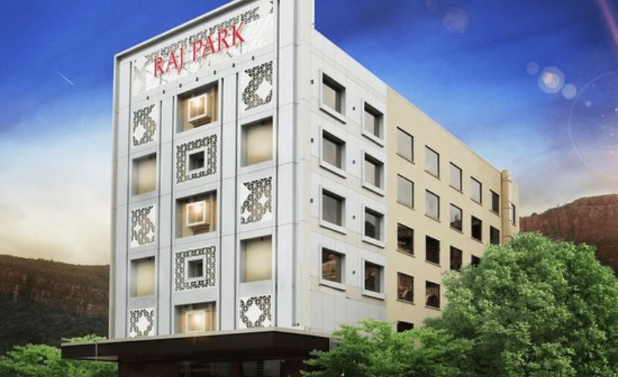 RAJ PARK HOTEL