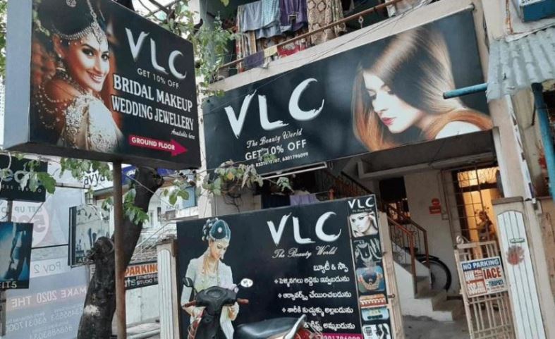 VLC MAKEUP STUDIO