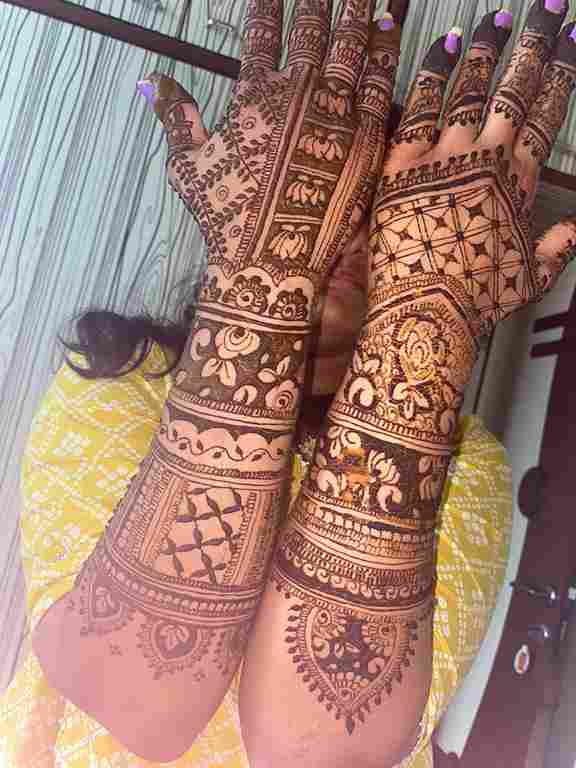 Priya Mehindi Artist