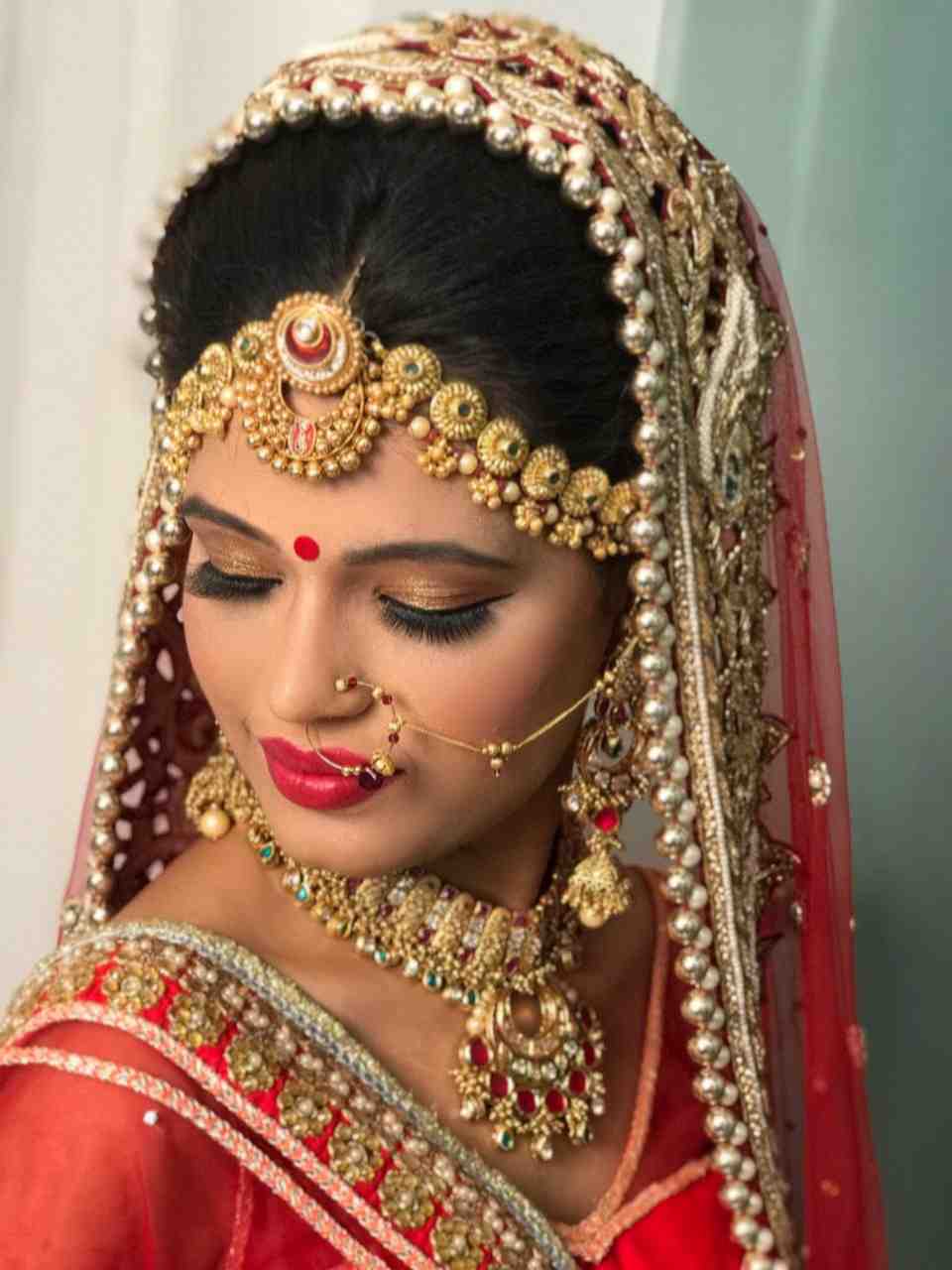 Makeup Artist & Hair Stylist - Kamlesh